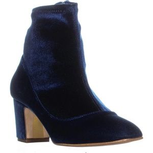 RUPERT SANDERSON FERNIE (BLUE BONNET VELVET)